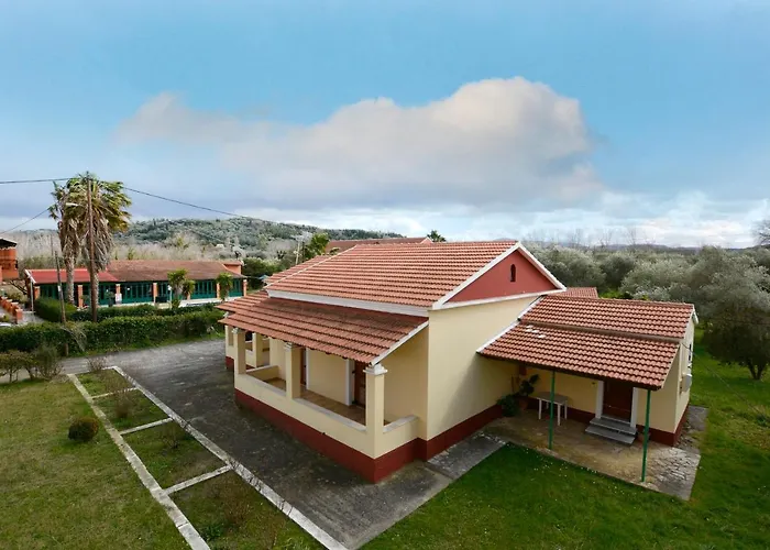 Adonis Apartments